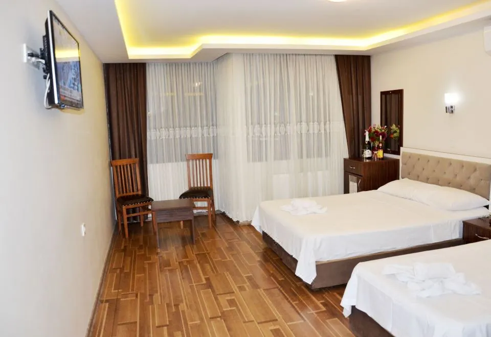 Hotel Grand Mark