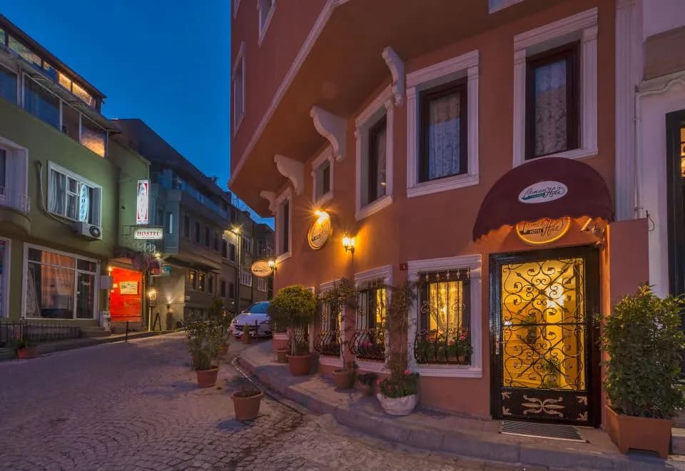 Osmanhan Hotel