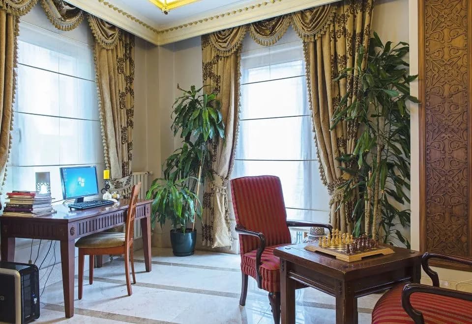Acra Hotel - Special Category