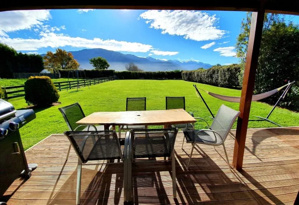 Te Mahuru Retreat