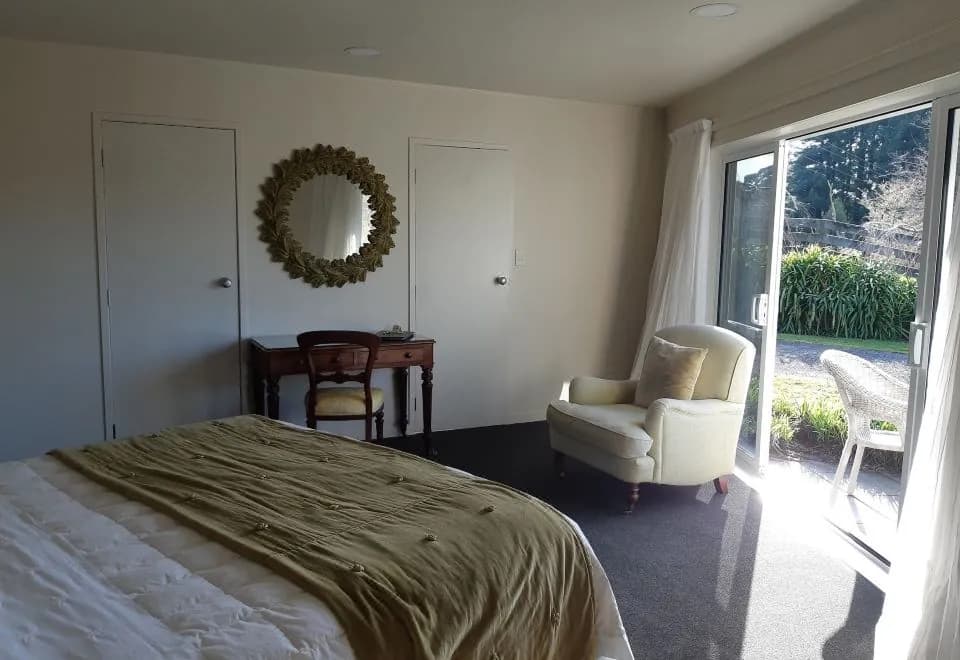 Doolans Country Retreat - Adults Only