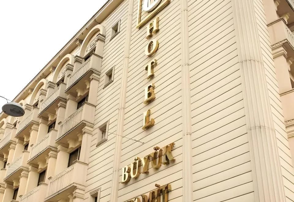 Hotel Buyuk Hamit