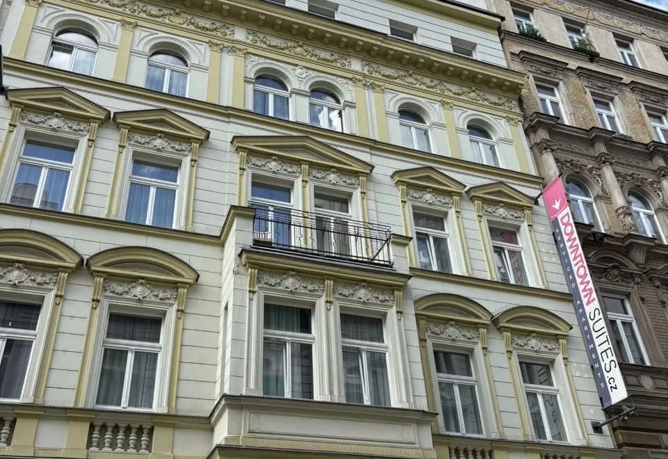 Downtown Suites Kodanska