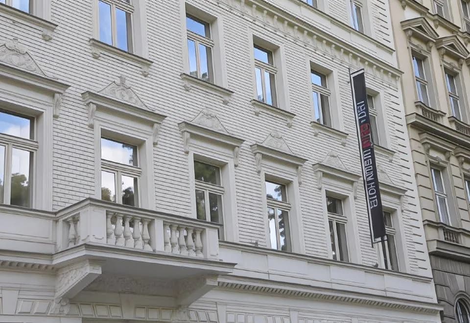 Red & Blue Design Hotel Prague