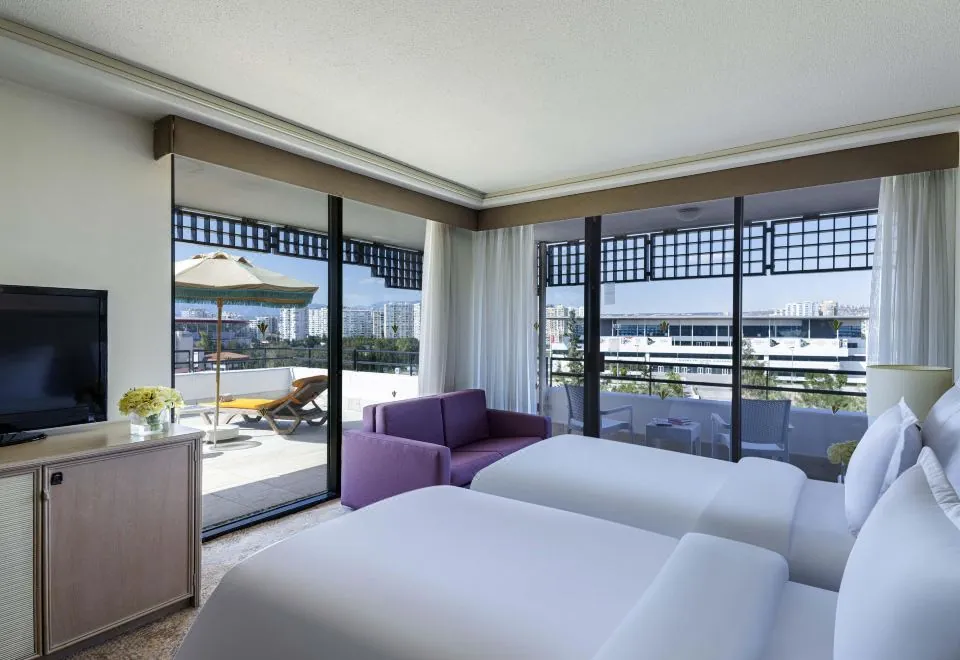 Rixos Downtown Antalya All Inclusive - The Land of Legends Access