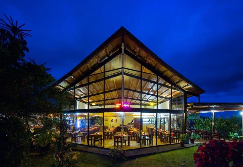 Arenal Volcano Inn