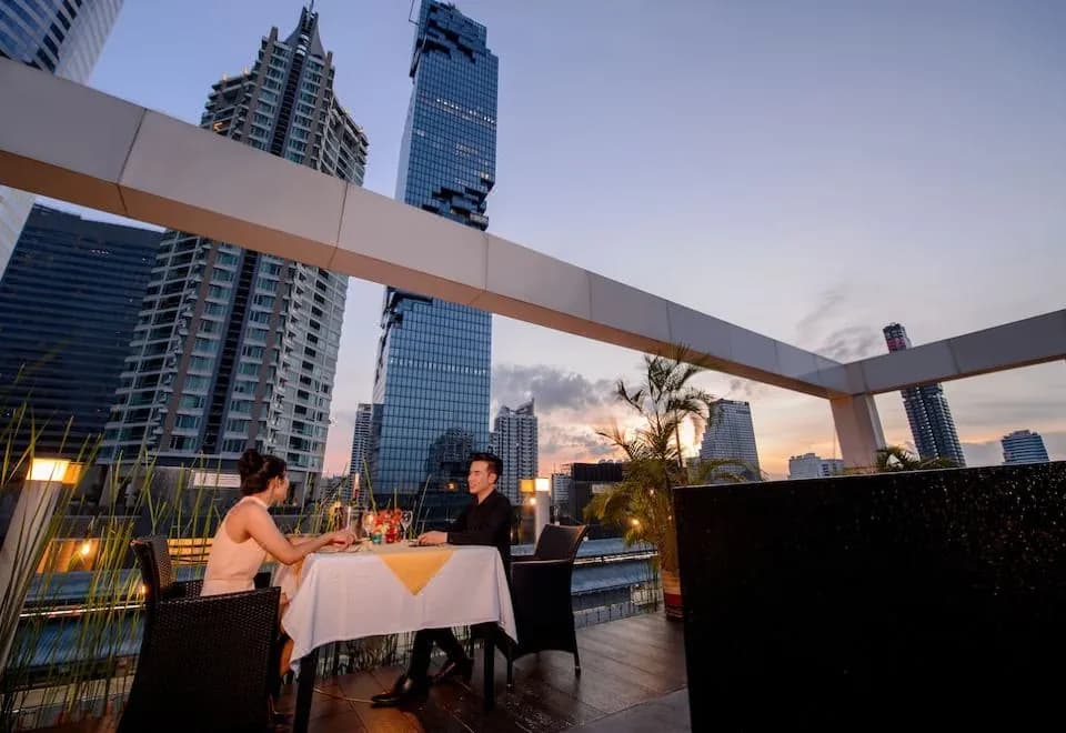 I Residence Hotel Silom