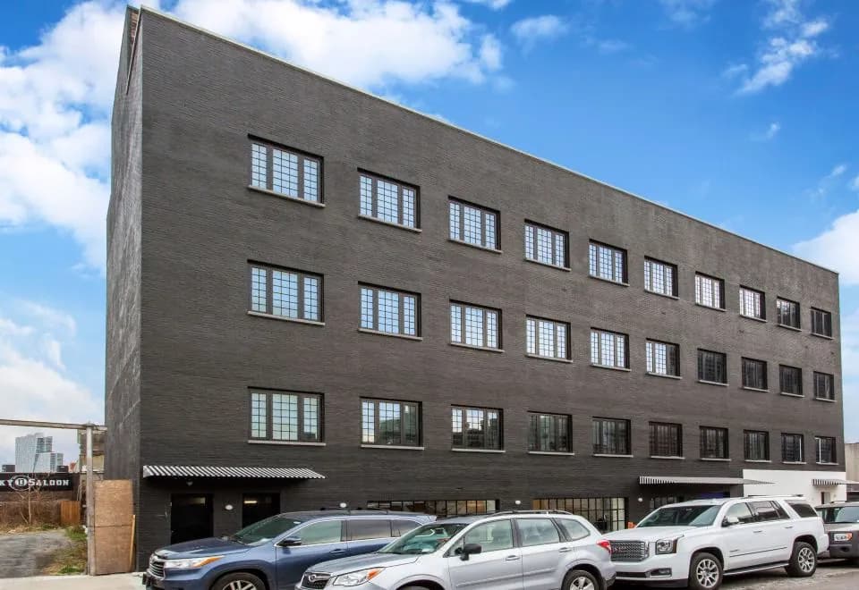 Gowanus Inn and Yard - An Ascend Hotel Collection Member