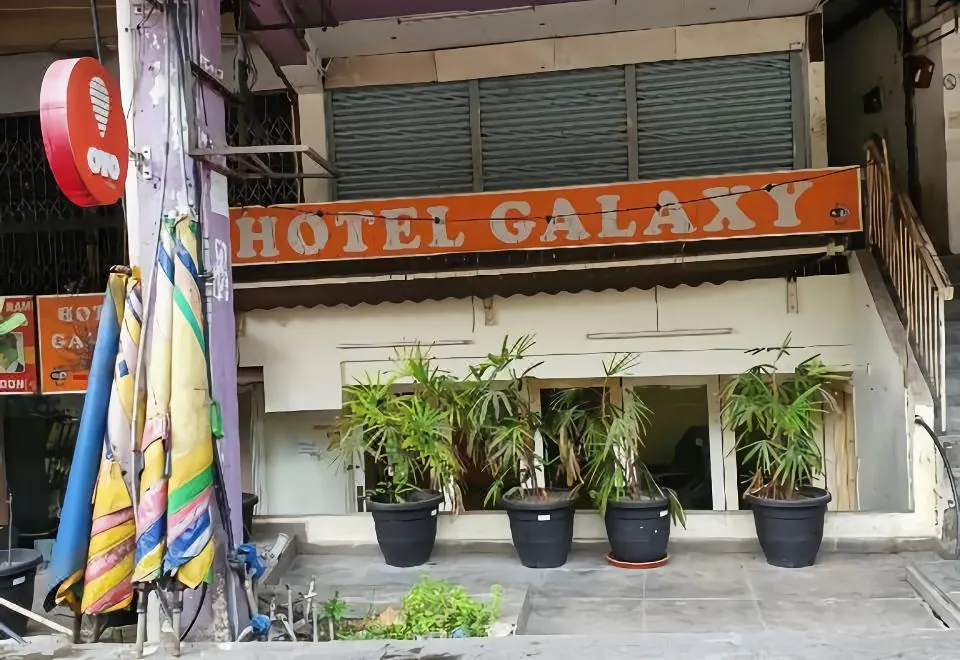 SPOT ON 90139 Hotel Galaxy