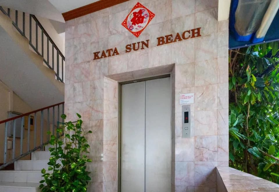Kata Sun Beach Hotel