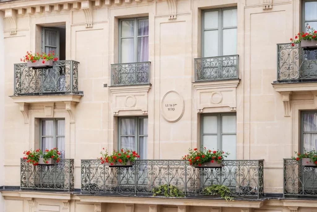 H?tel Aston