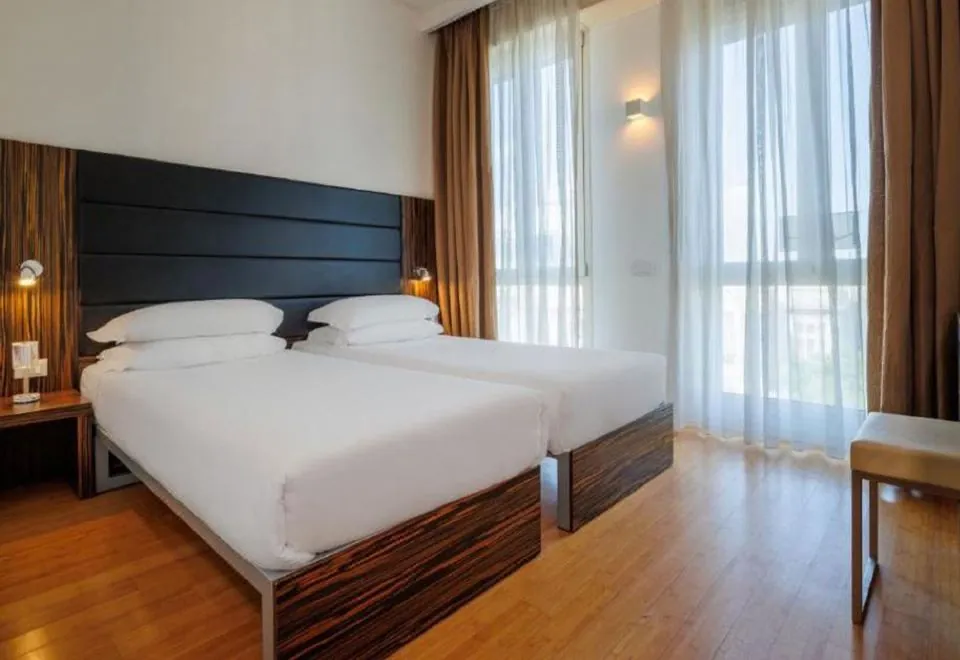 Klick Hotel