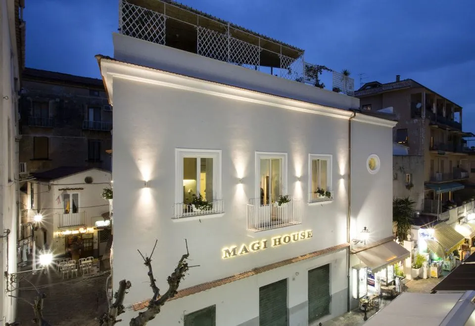 Magi House Relais