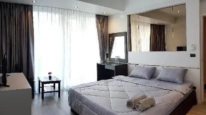 B & B Patong Beach House