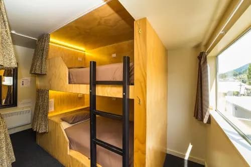 Tahuna Pod Hostel