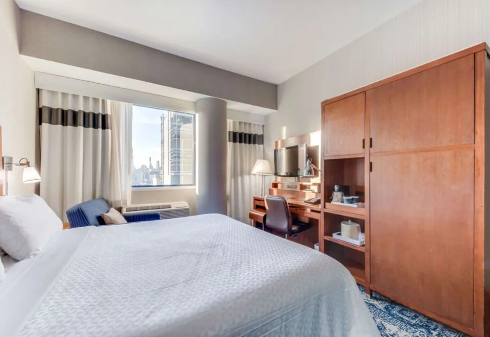 Vista LIC Hotel, Premier Collection by Best Western
