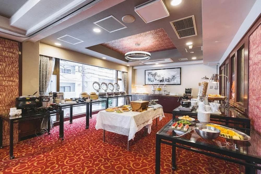 Hotel Sun White