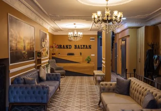 Grand Balyan Hotel & Restaurant
