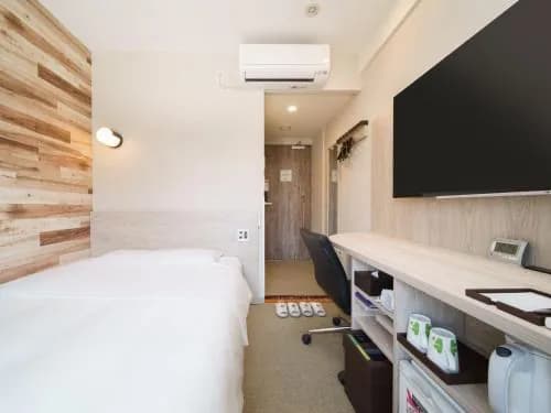 Super Hotel Shinbashi /Karasumoriguchi