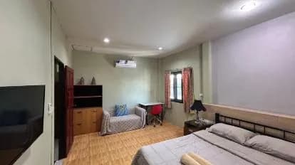 Studio House 198789