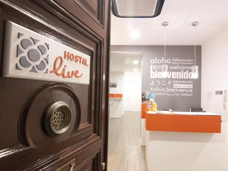 Hostal Live Barcelona 2