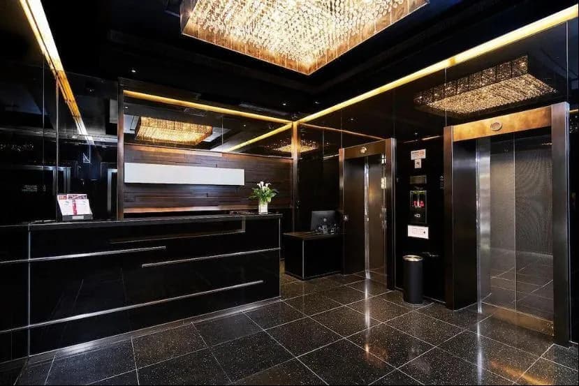 J Link Hotel
