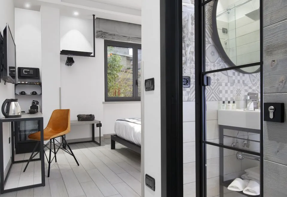 La Ferrovia Guest House