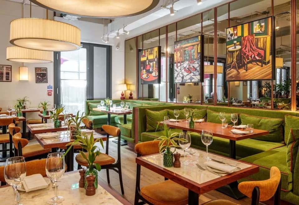 Leonardo Hotel London Aldgate