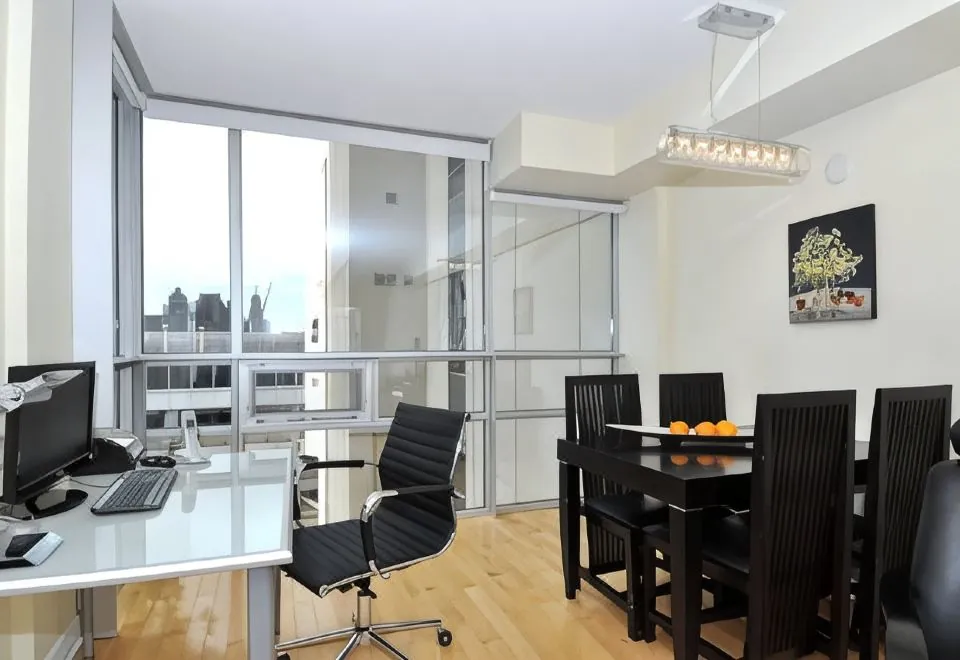 Yonge Suites Furnished Apartments