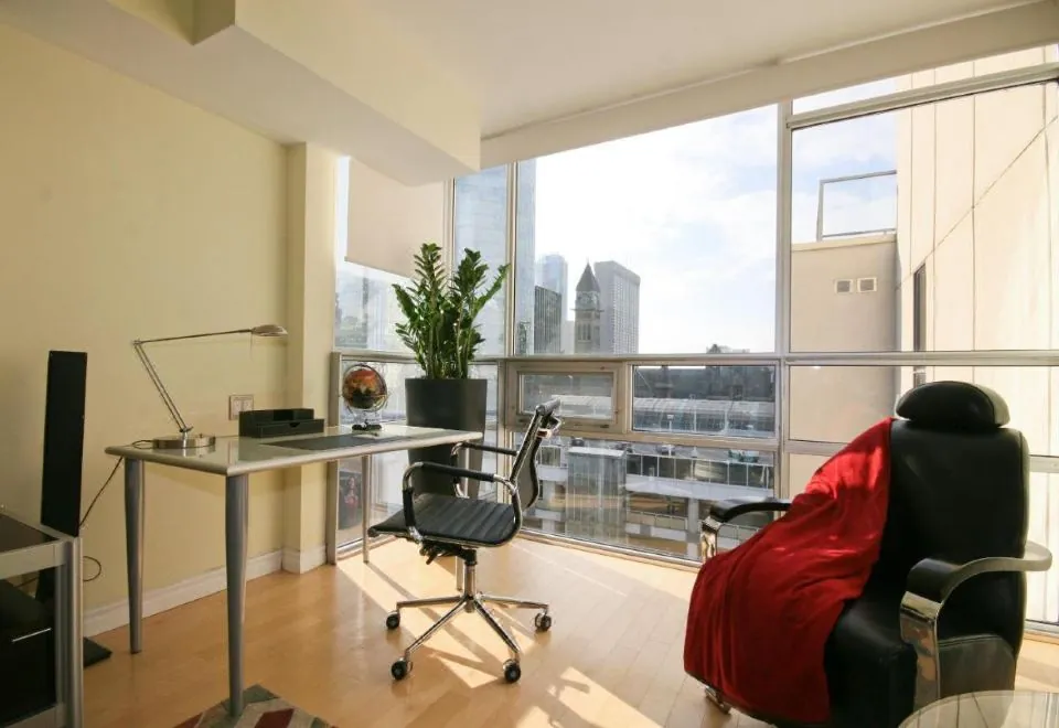 Yonge Suites Furnished Apartments
