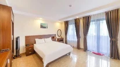 Huyen 179 Hotel