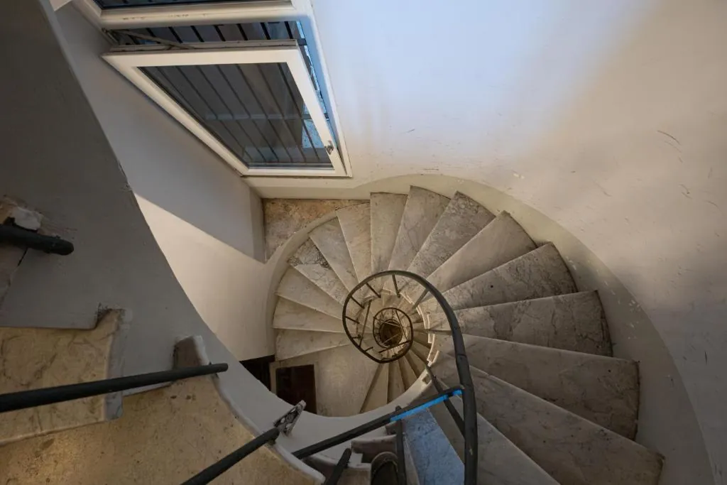 Santonofrio Apartments