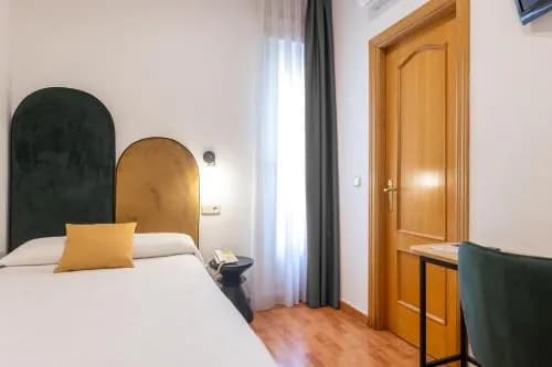 Hostal Oriente