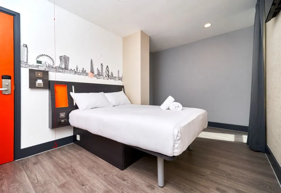 EasyHotel London City Shoreditch