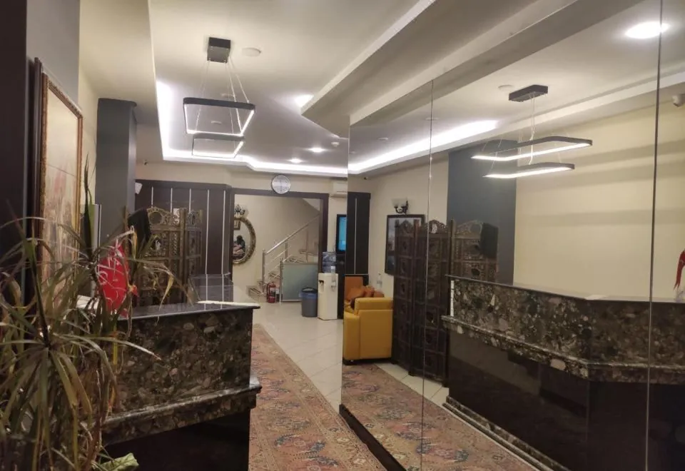 Hotel Nayla