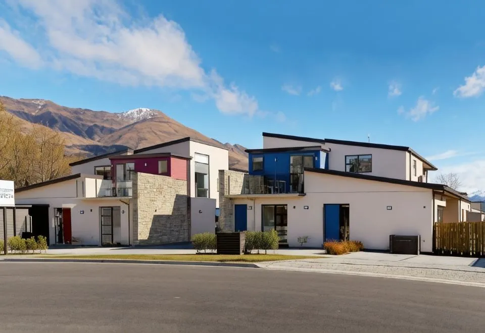 Apartments on Upton