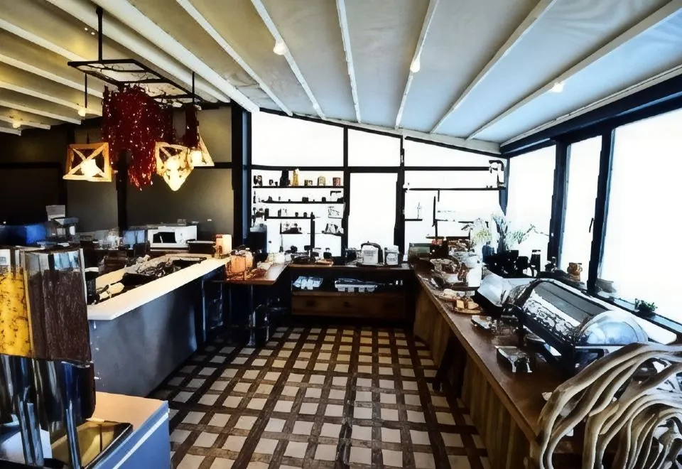 BGuest Hotel & Residence