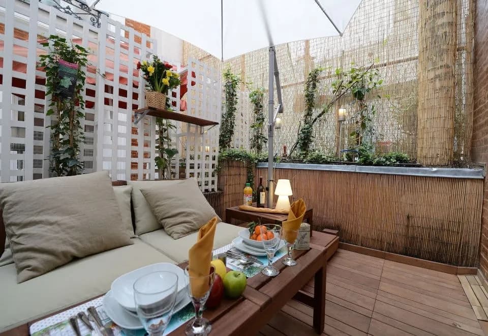 Les Patios du Marais 1