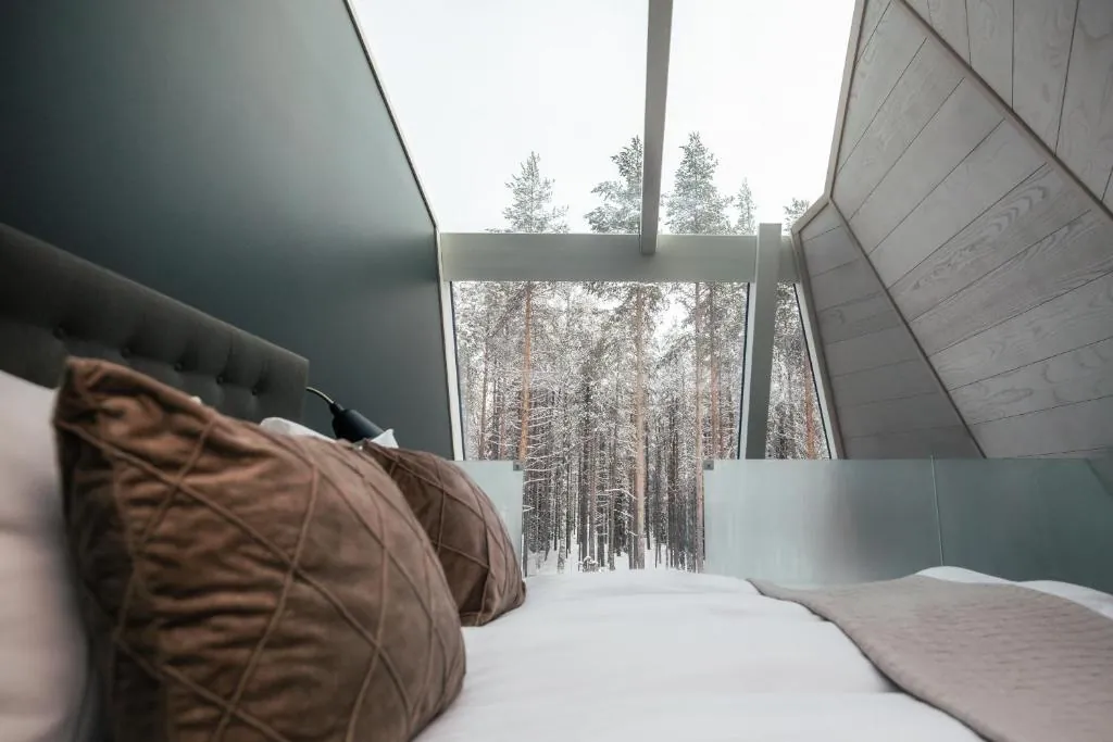Glass Resort