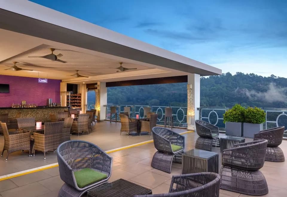 Radisson Hotel Kandy