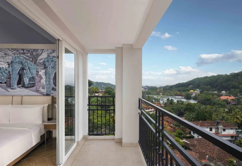 Radisson Hotel Kandy