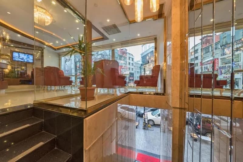 Marcello Hotel