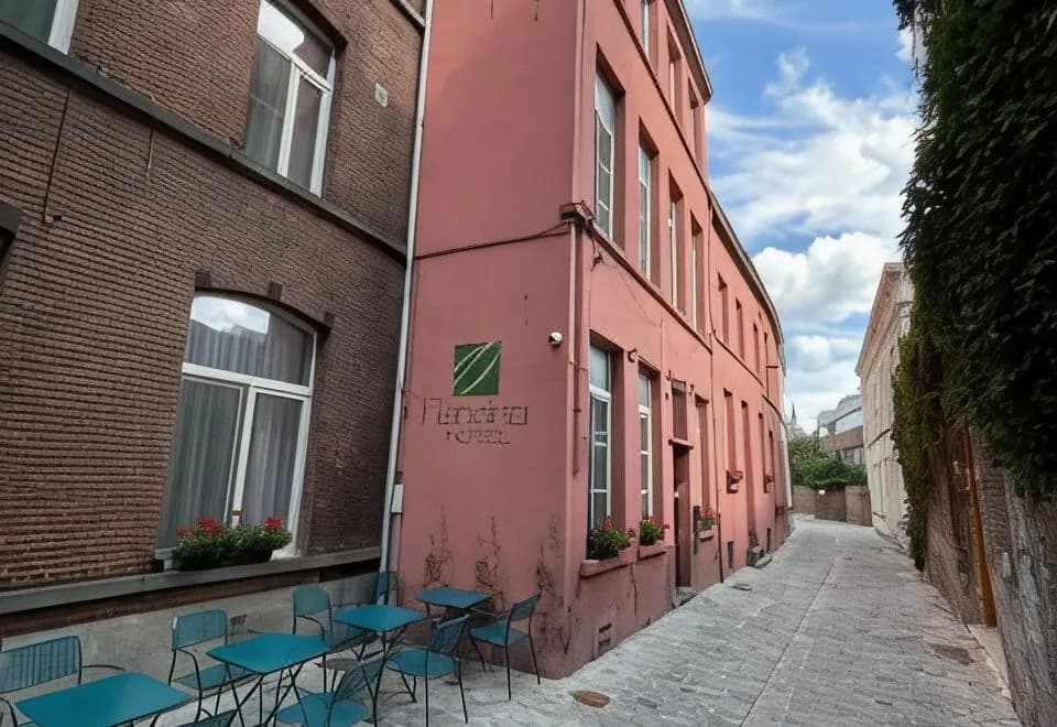 Flandria Hotel