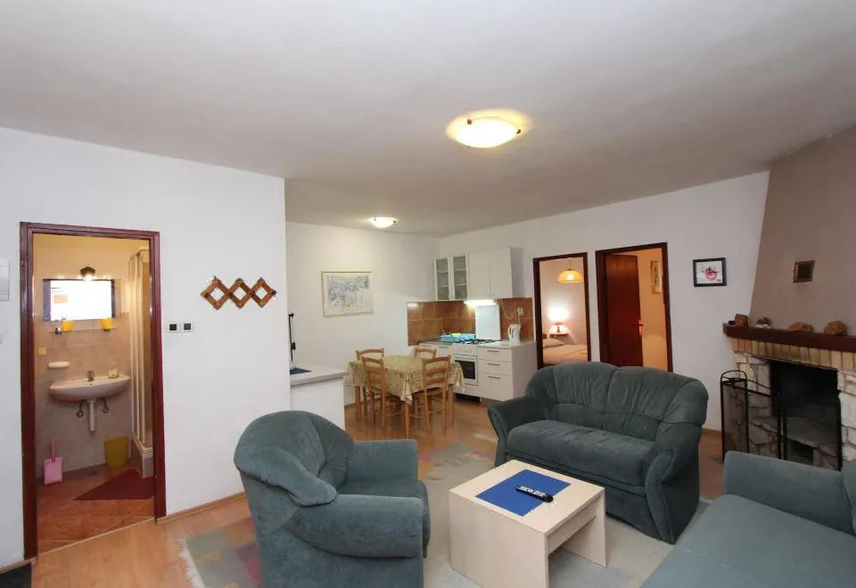 Apartments Lora