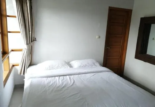 Tiray Homestay Syariah Yogyakarta Mitra RedDoorz
