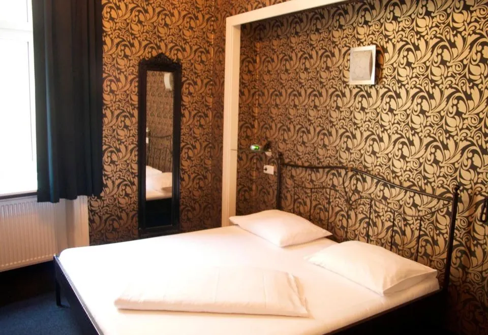 Hotel Goldene Spinne