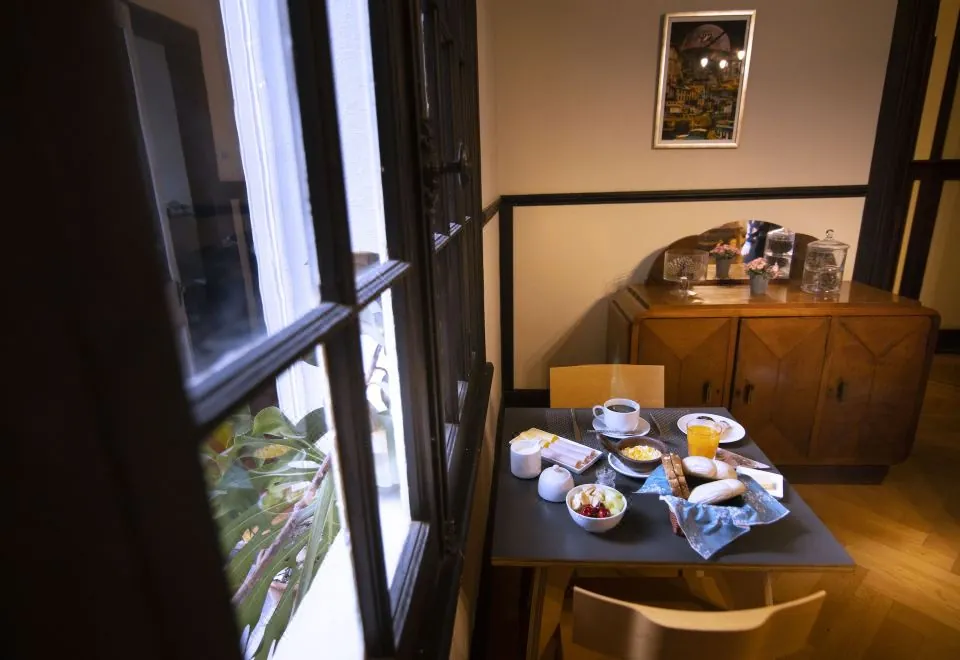New Voga Guesthouse