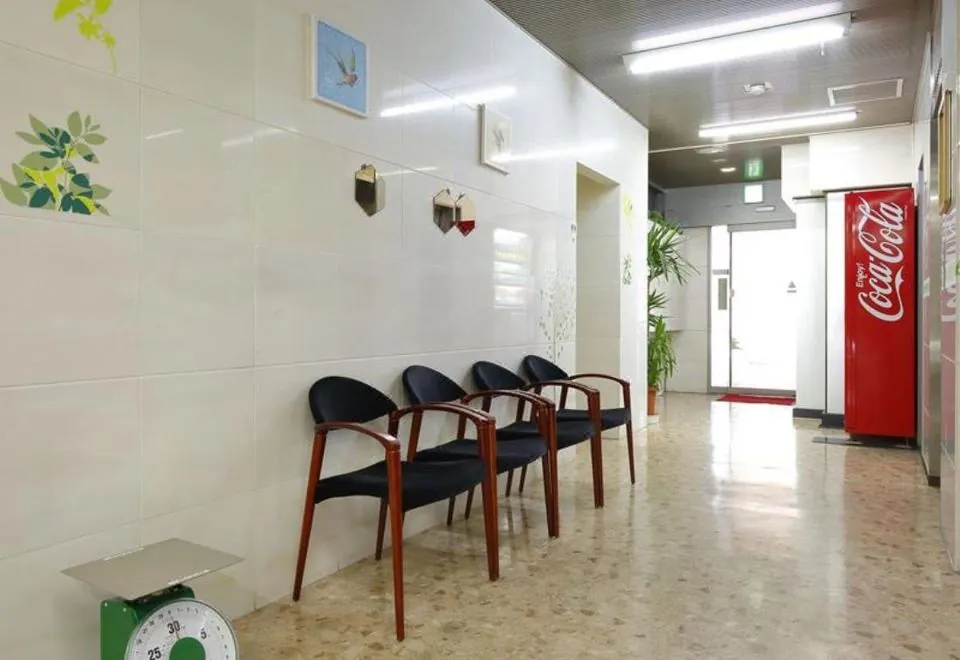Grampus Inn Osaka