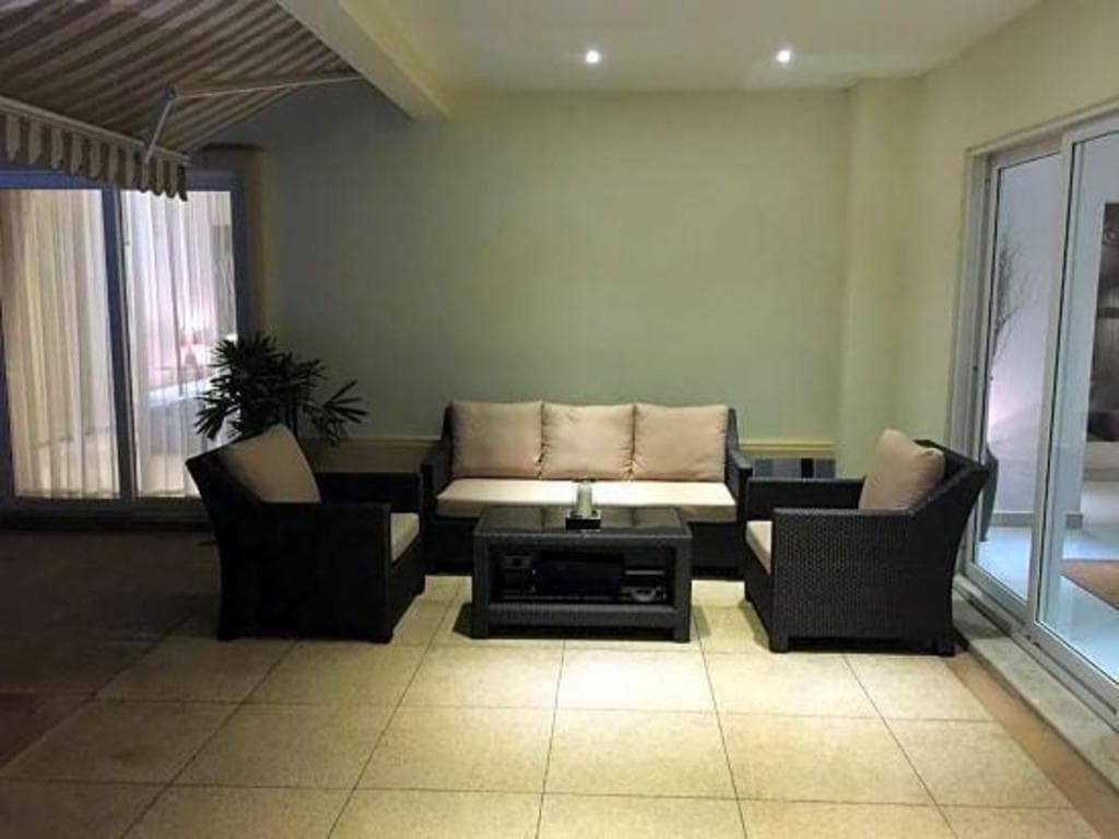 Luxury Pool Villa SRV
