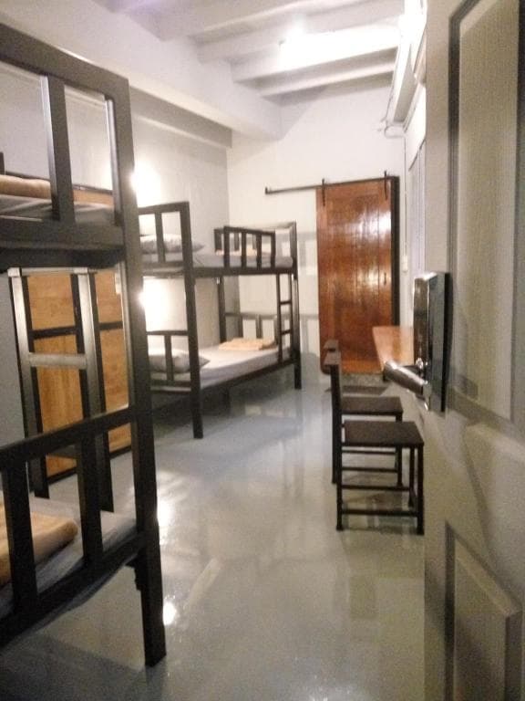 Baan Hostel